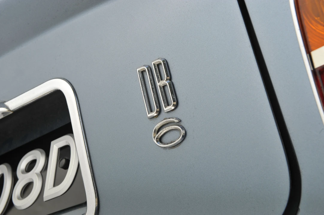1966 Aston Martin DB6 - Image 9 of 13