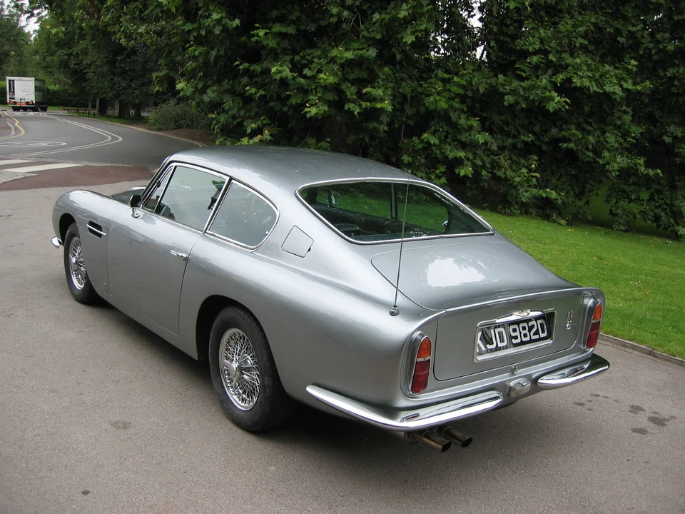 1966 Aston Martin DB6 - Image 14 of 15