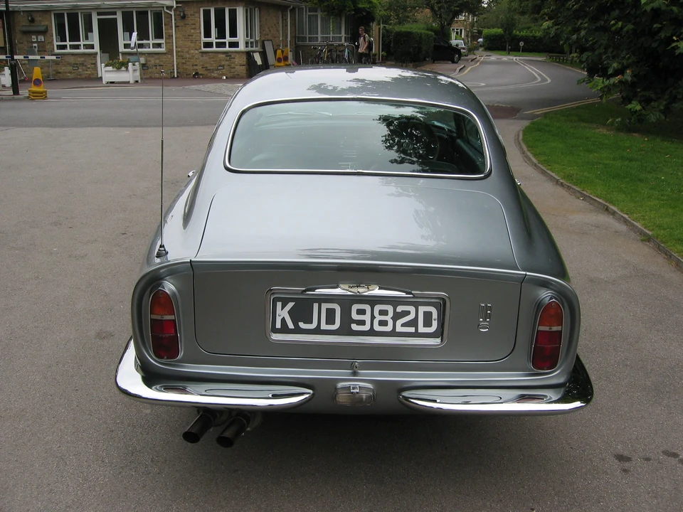 1966 Aston Martin DB6 - Image 12 of 15