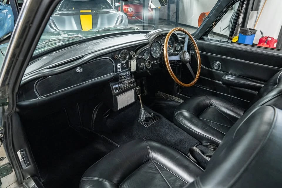 1966 Aston Martin DB6 - Image 8 of 14