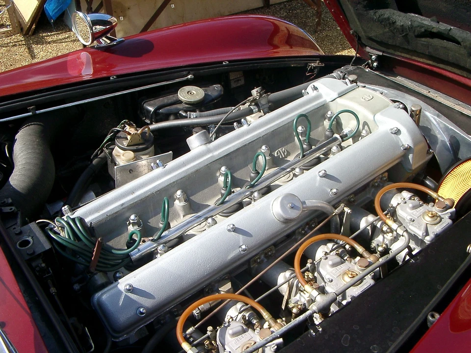 1966 Aston Martin DB6 - Image 2 of 4