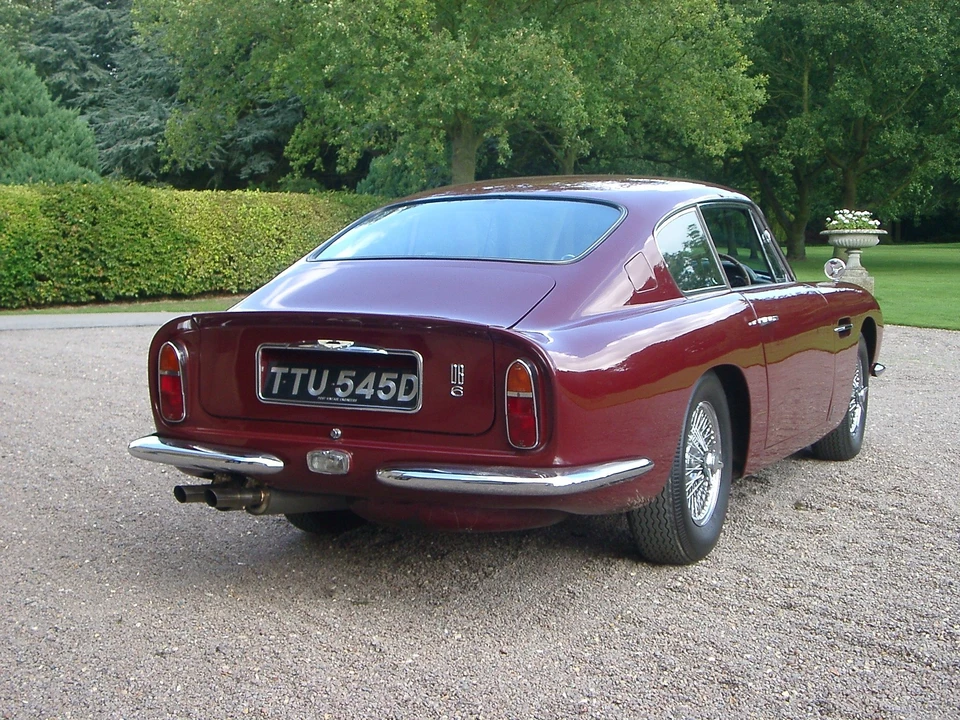1966 Aston Martin DB6 - Image 4 of 4