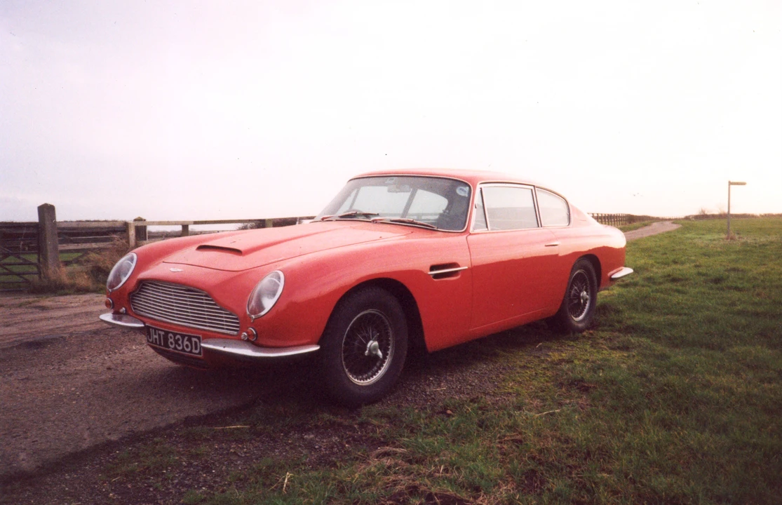 1966 Aston Martin DB6 - Image 3 of 4