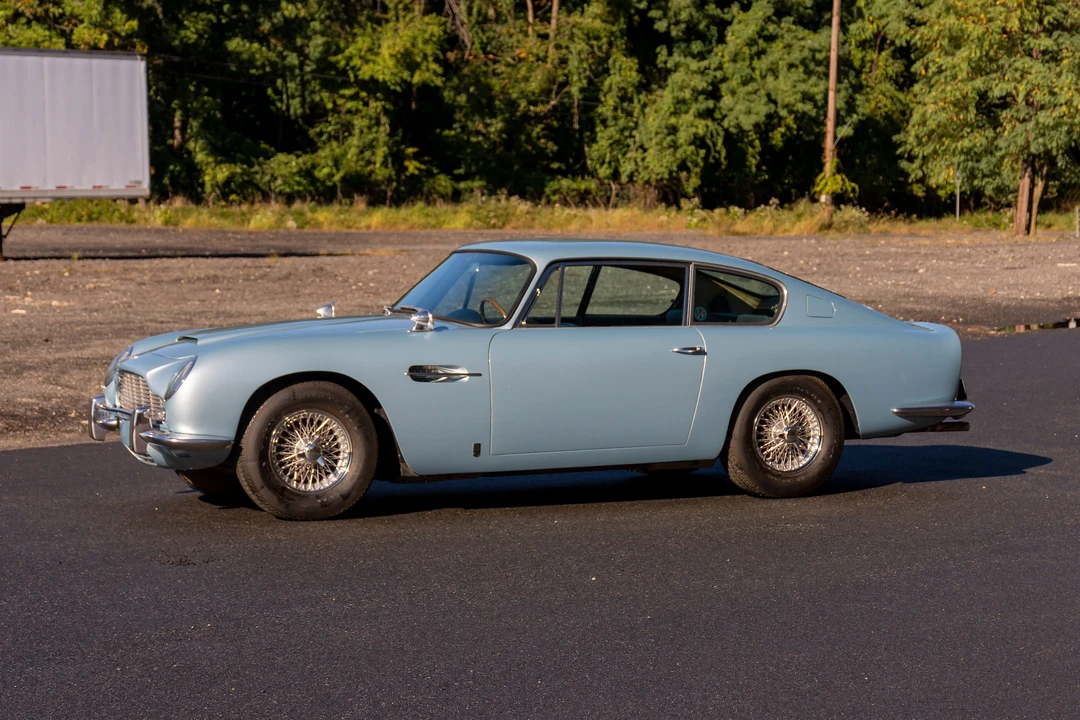 1966 Aston Martin DB6 - Image 25 of 31