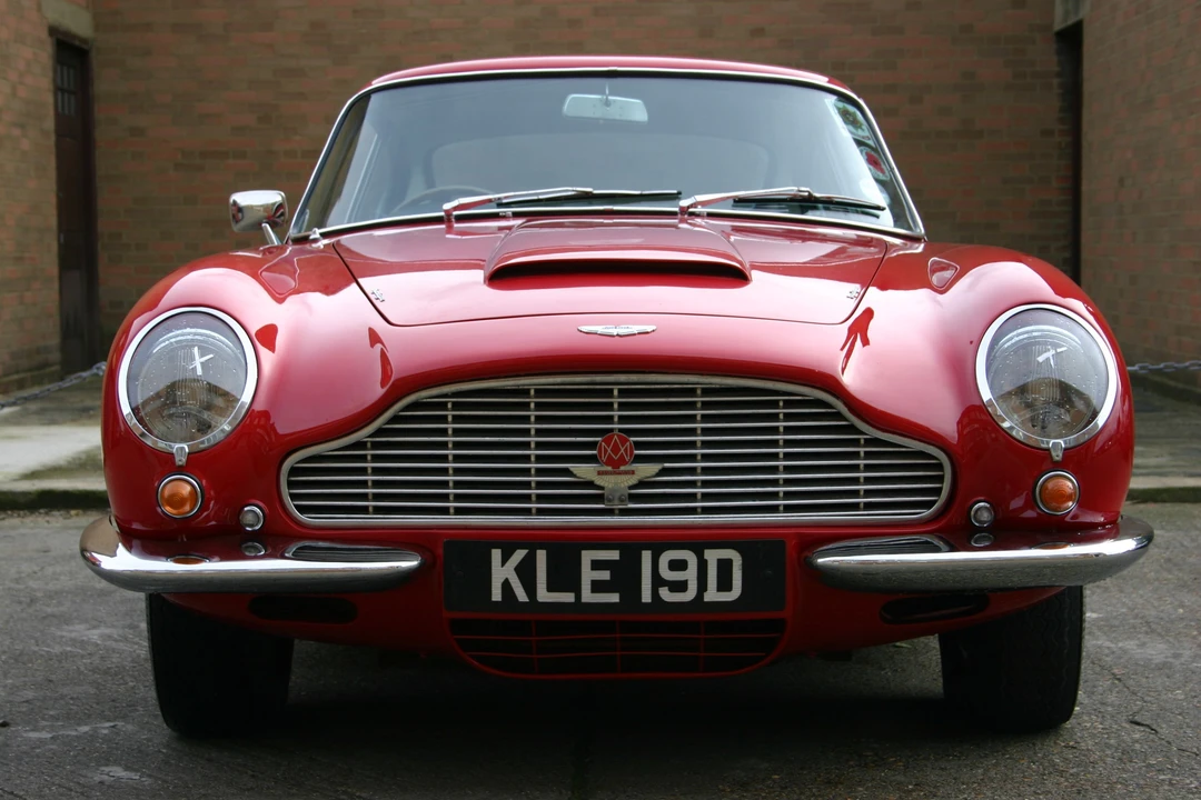 1966 Aston Martin DB6 - Image 4 of 4