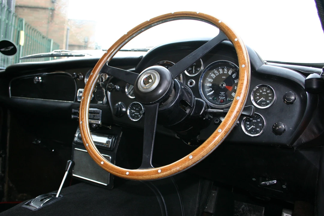 1966 Aston Martin DB6 - Image 2 of 4