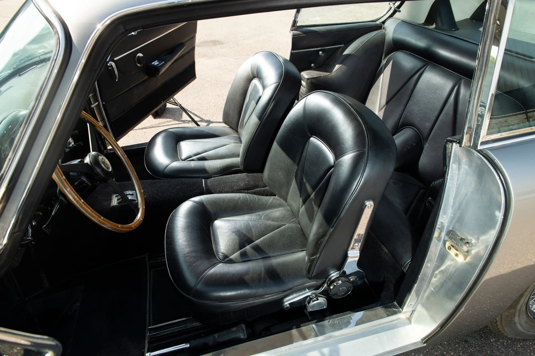 1966 Aston Martin DB6 - Image 15 of 31