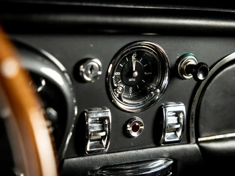 1966 Aston Martin DB6 - Image 21 of 31