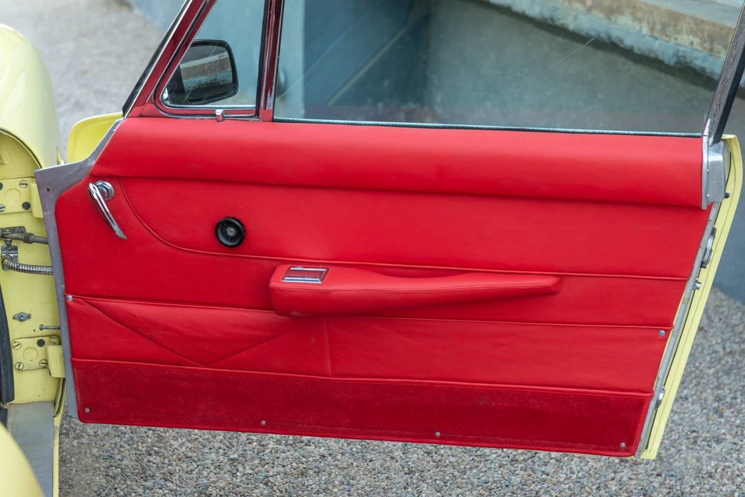 1966 Aston Martin DB6 - Image 17 of 31