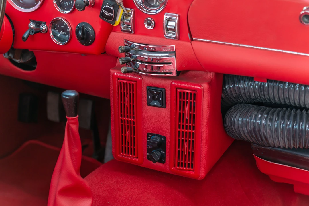 1966 Aston Martin DB6 - Image 21 of 31