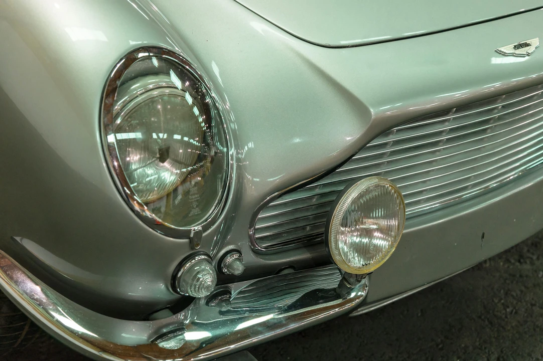 1966 Aston Martin DB6 - Image 29 of 31