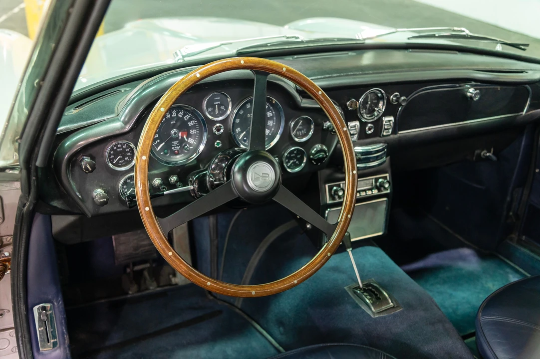 1966 Aston Martin DB6 - Image 18 of 31