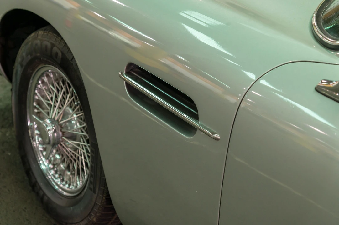 1966 Aston Martin DB6 - Image 25 of 31