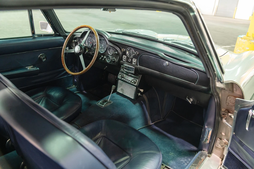1966 Aston Martin DB6 - Image 15 of 31