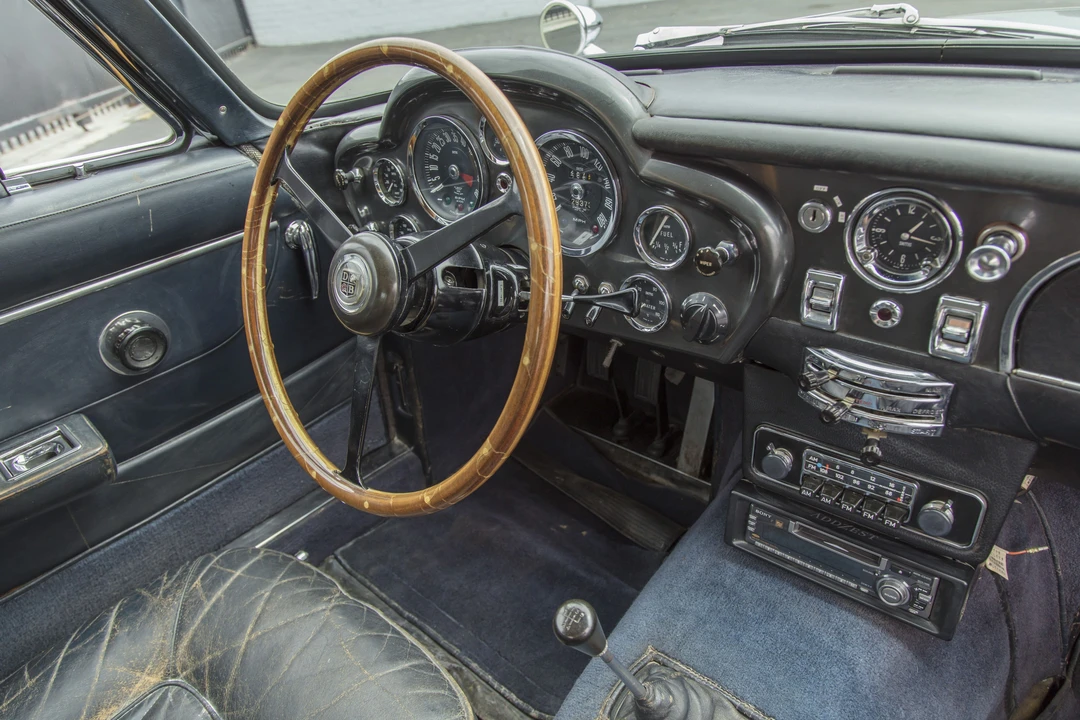 1966 Aston Martin DB6 - Image 19 of 31