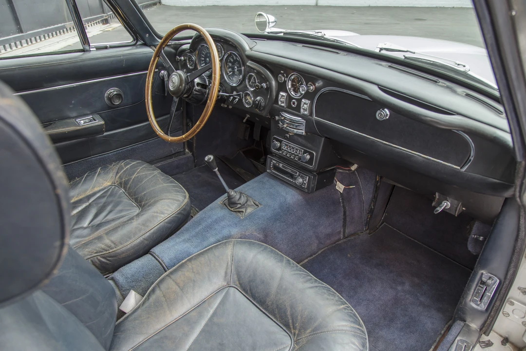 1966 Aston Martin DB6 - Image 12 of 31