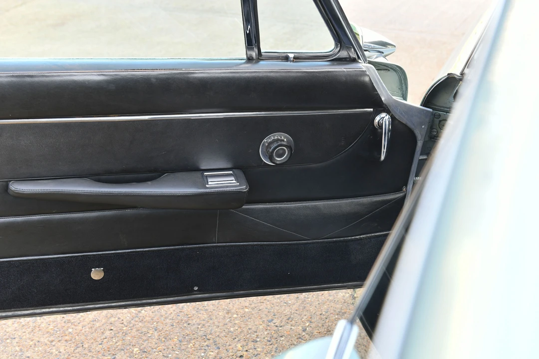 1966 Aston Martin DB6 - Image 24 of 31