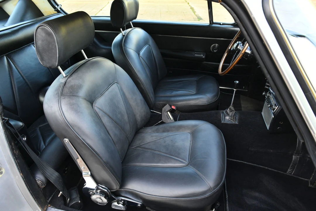 1966 Aston Martin DB6 - Image 28 of 31
