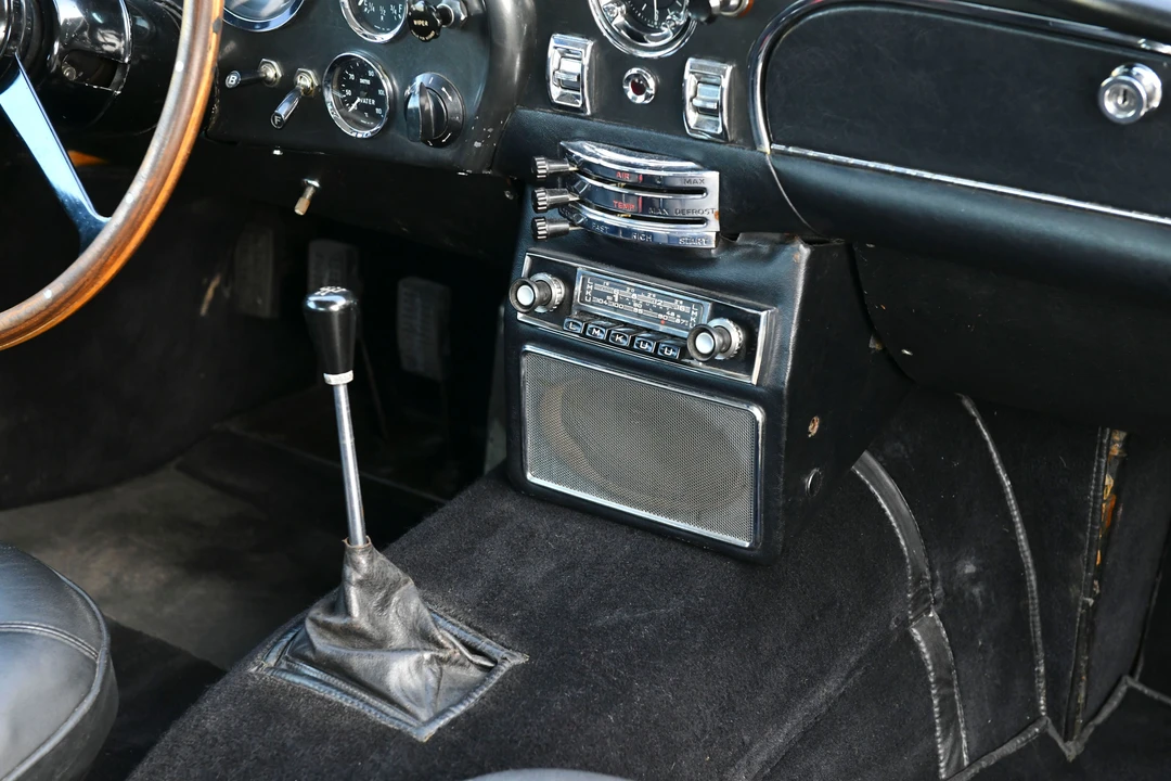 1966 Aston Martin DB6 - Image 20 of 31
