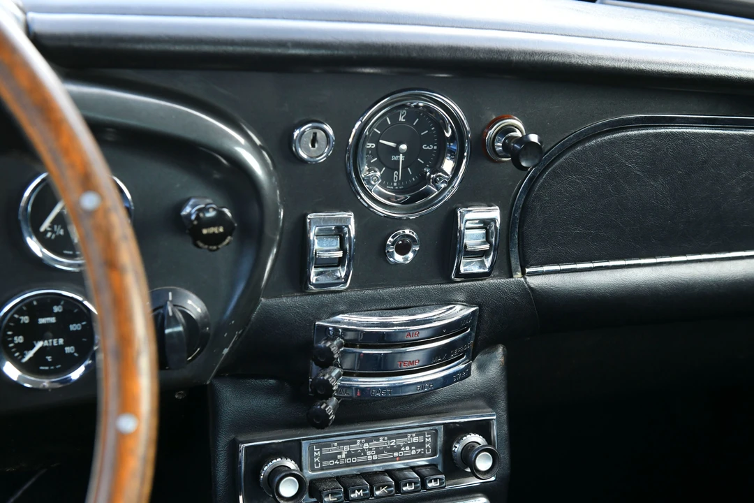 1966 Aston Martin DB6 - Image 18 of 31