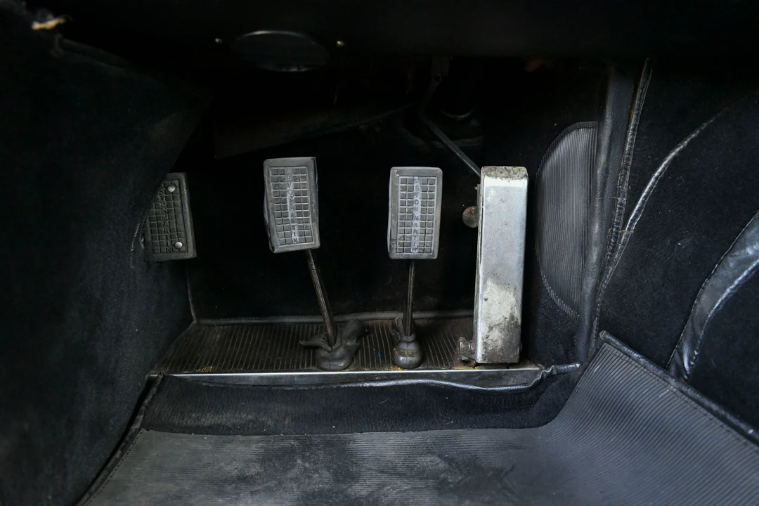 1966 Aston Martin DB6 - Image 23 of 31