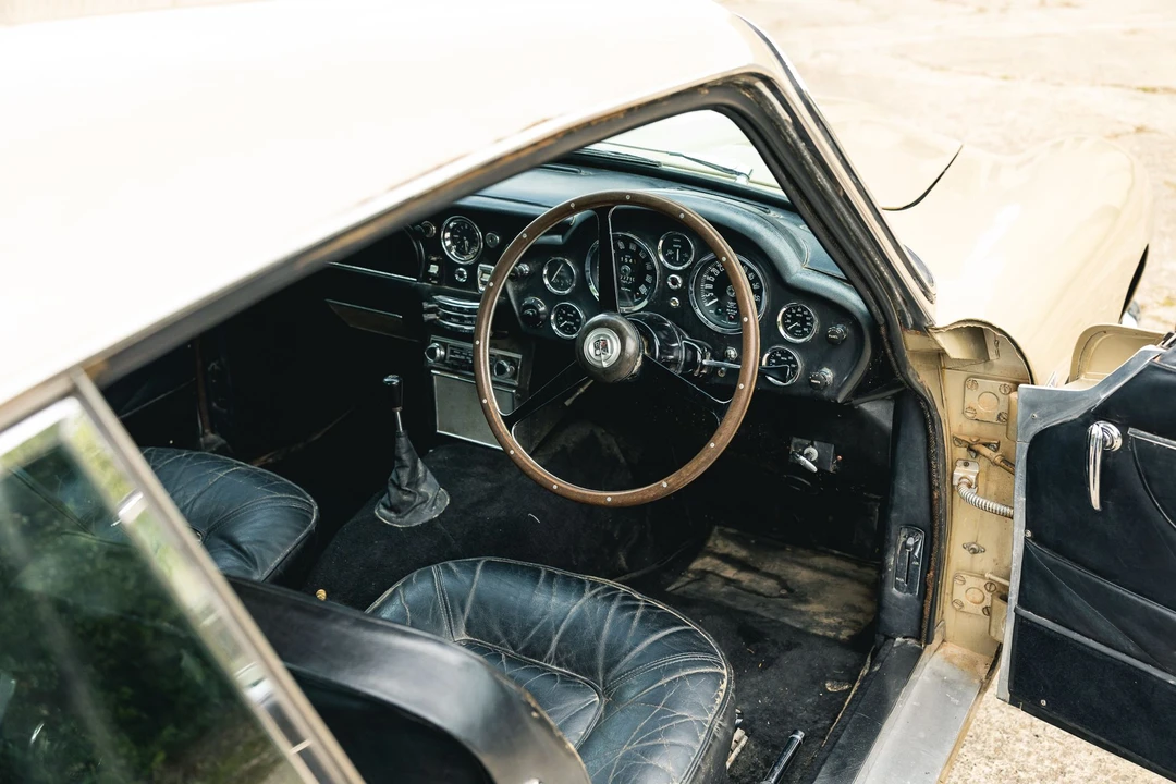 1966 Aston Martin DB6 - Image 15 of 16
