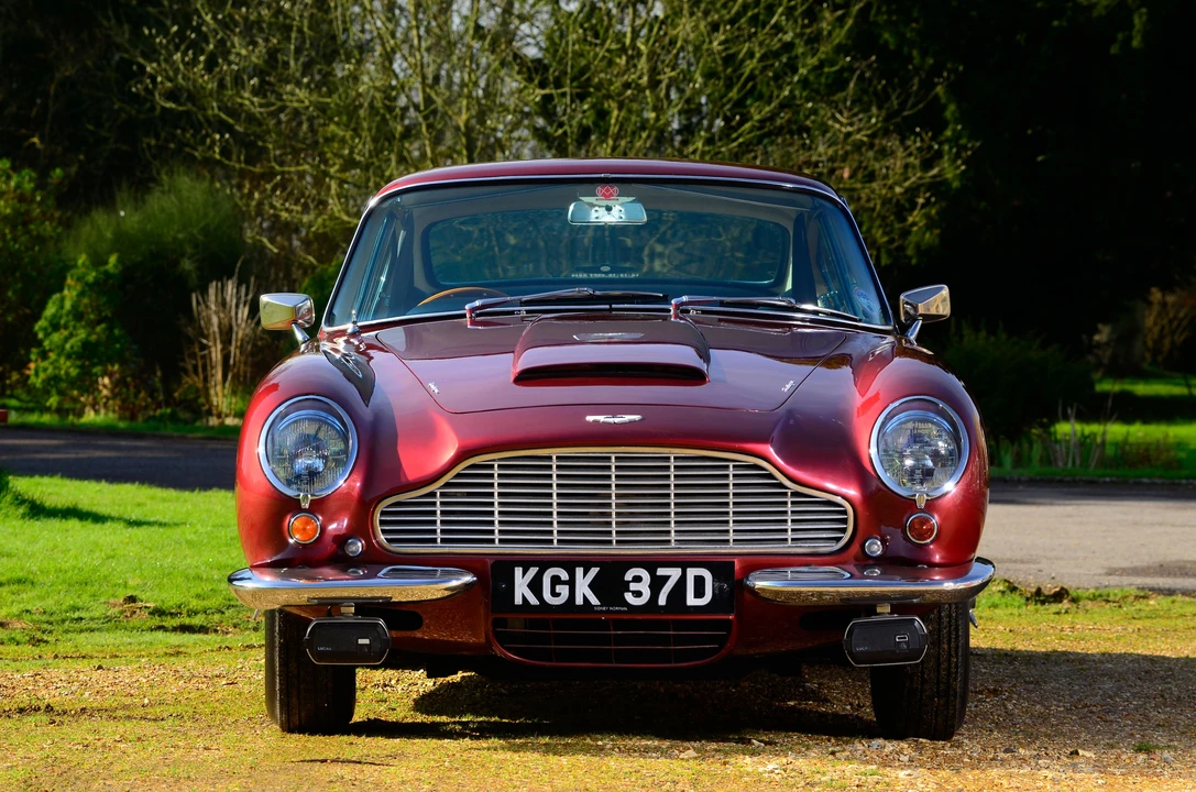 1966 Aston Martin DB6 - Image 24 of 31