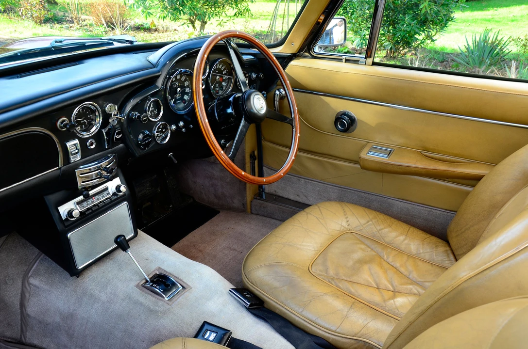 1966 Aston Martin DB6 - Image 9 of 31