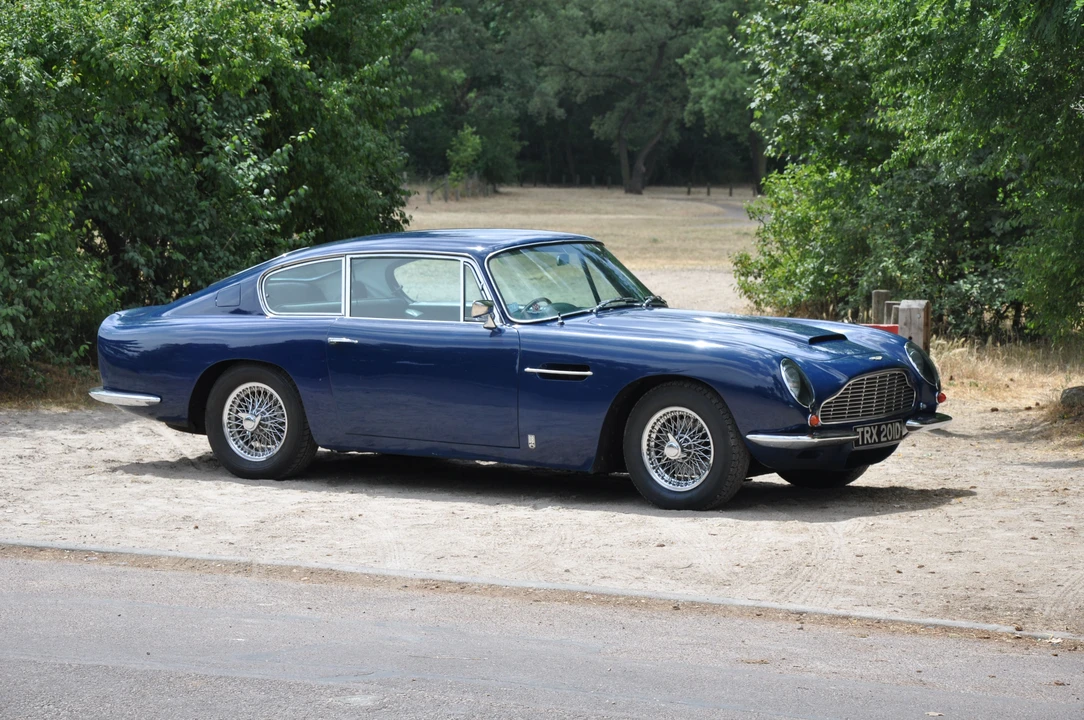 1966 Aston Martin DB6 - Image 2 of 7