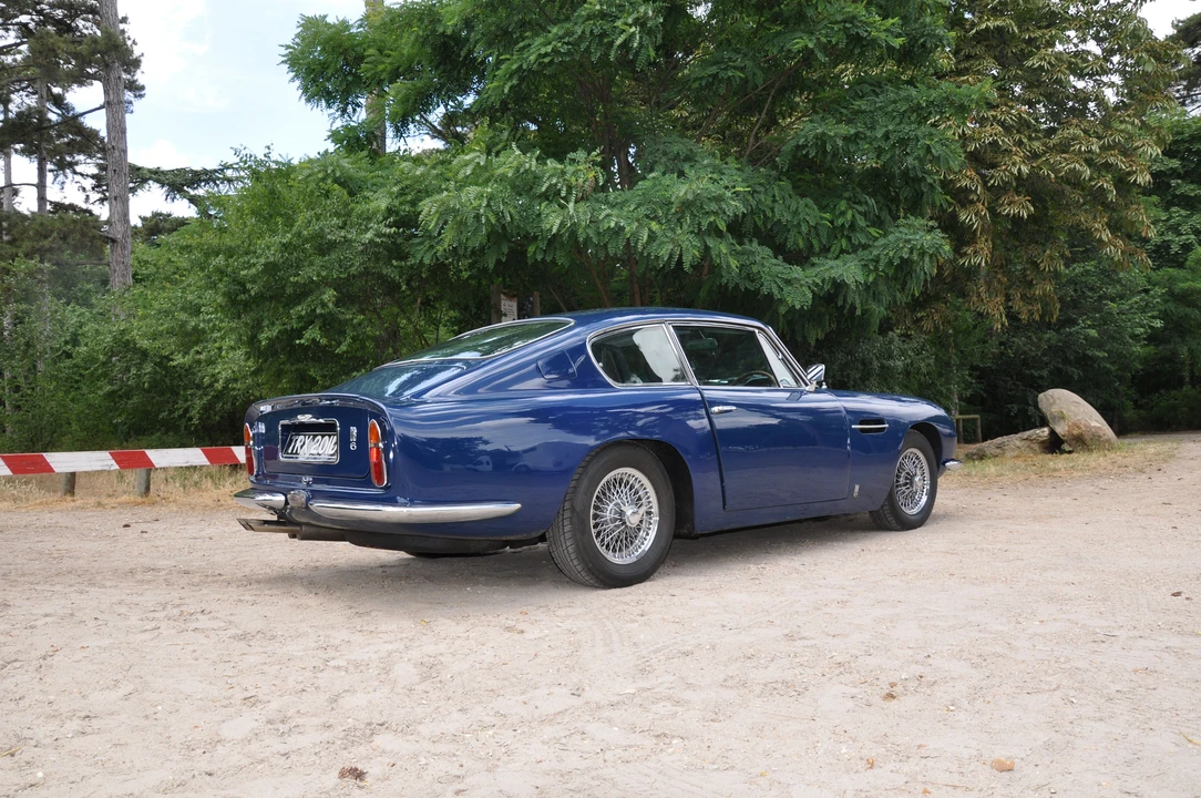 1966 Aston Martin DB6 - Image 5 of 7