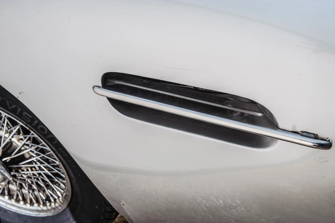 1966 Aston Martin DB6 - Image 16 of 18