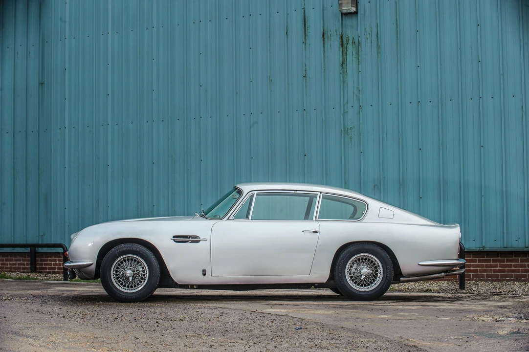 1966 Aston Martin DB6 - Image 9 of 18