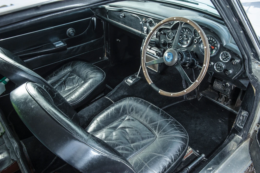 1966 Aston Martin DB6 - Image 11 of 18