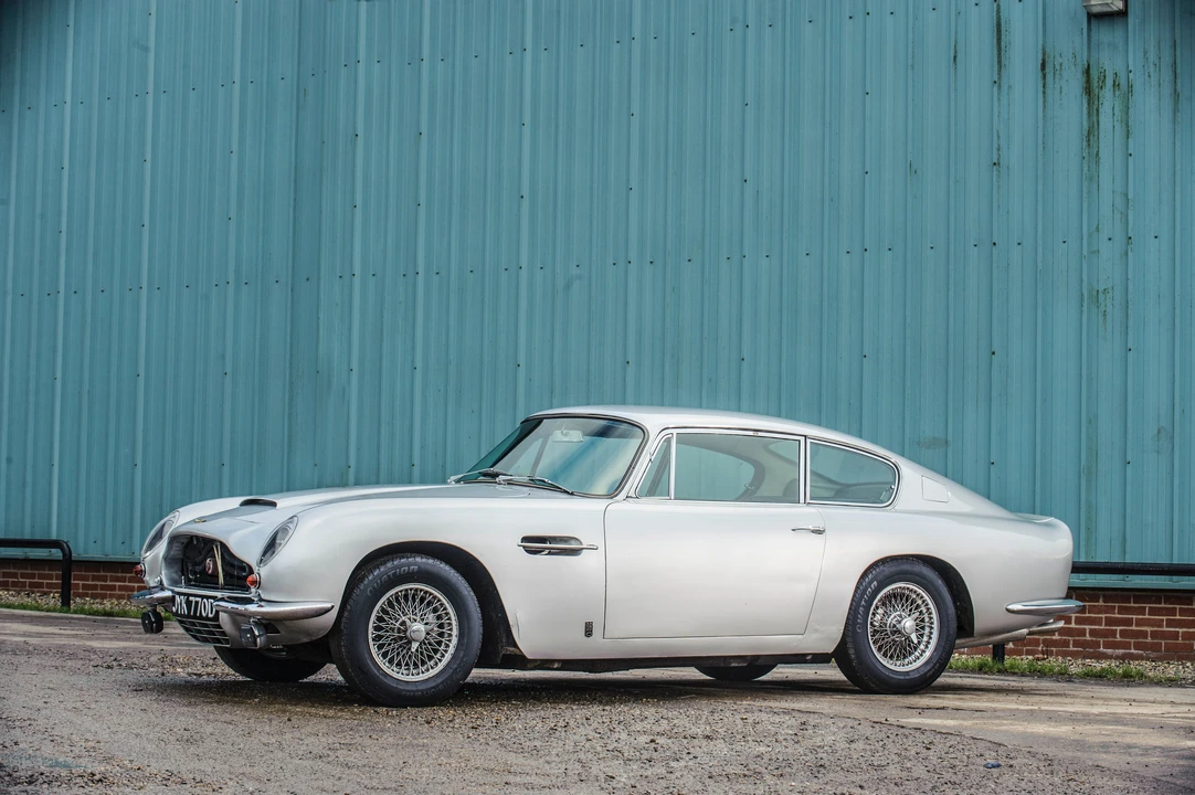 1966 Aston Martin DB6 - Image 7 of 18