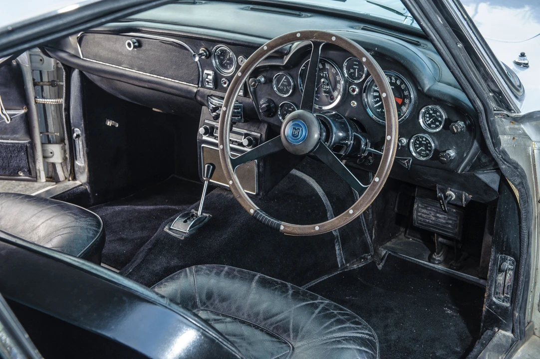 1966 Aston Martin DB6 - Image 8 of 18