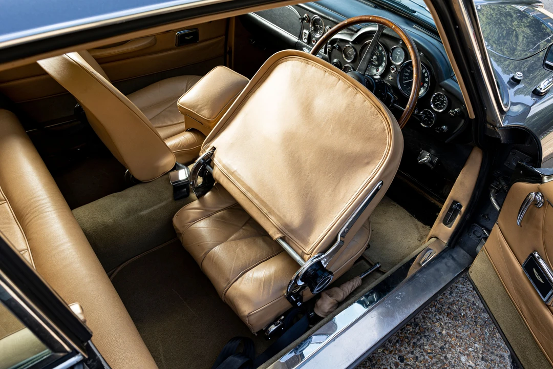 1966 Aston Martin DB6 - Image 30 of 31