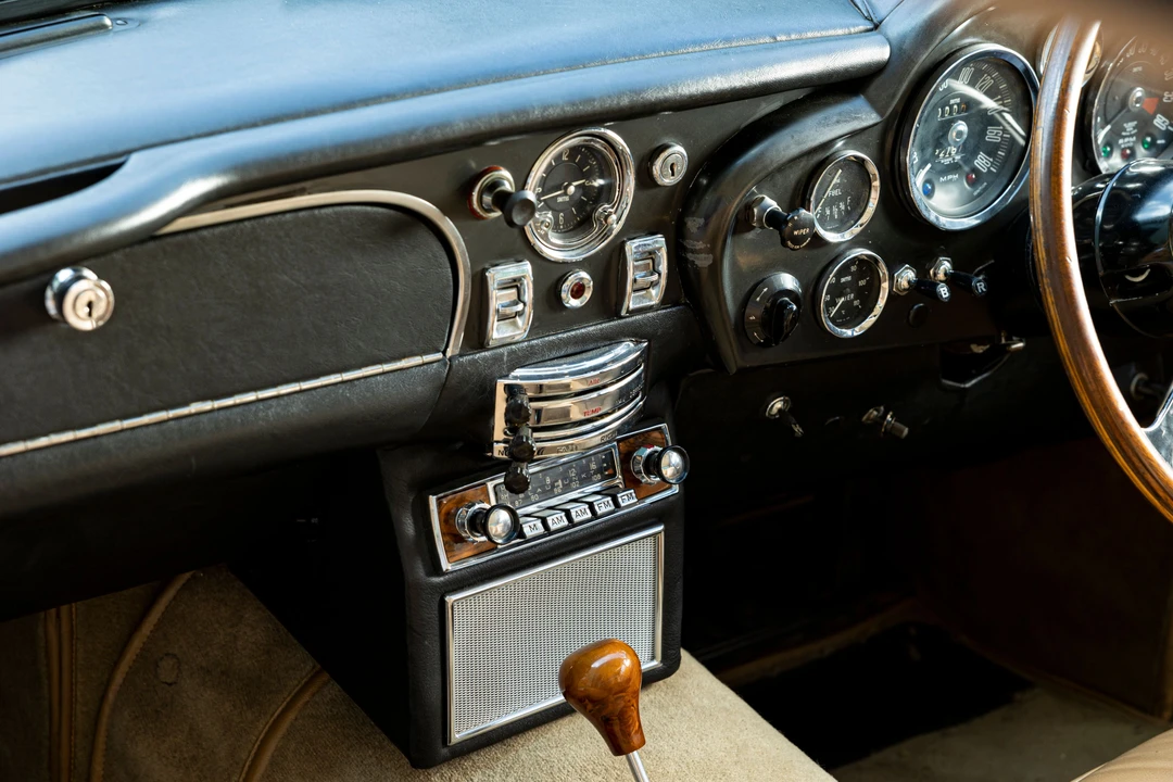 1966 Aston Martin DB6 - Image 28 of 31