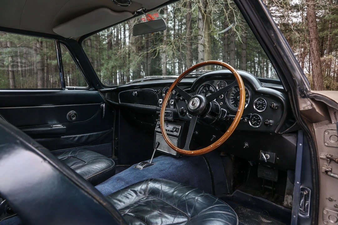 1966 Aston Martin DB6 - Image 26 of 31