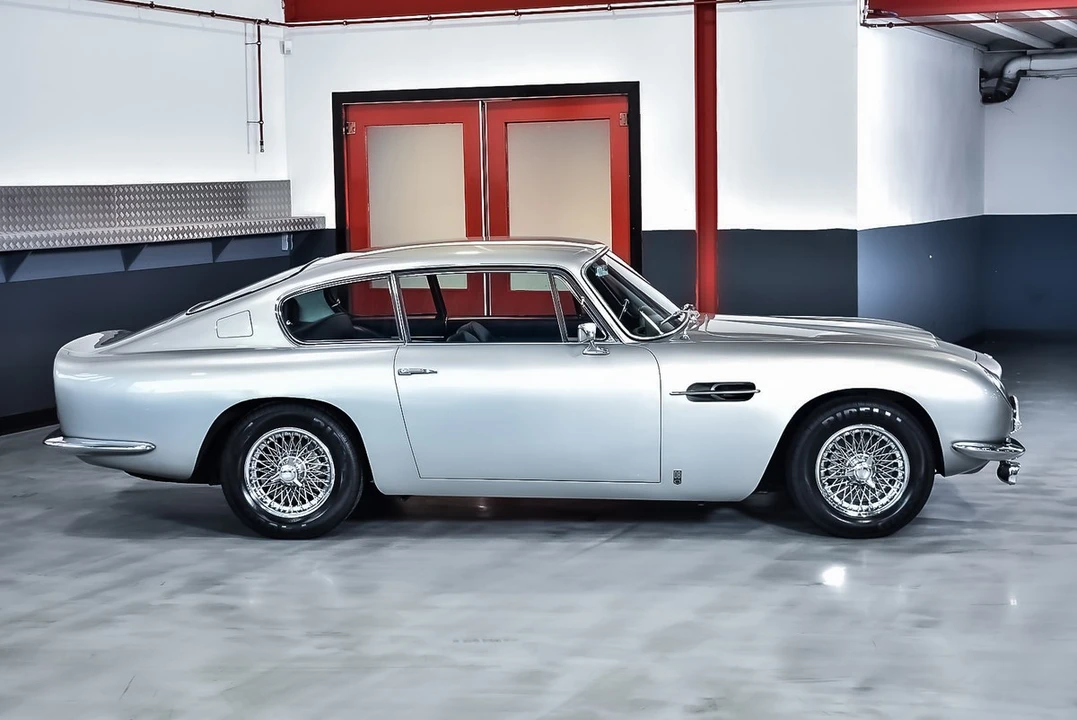 1966 Aston Martin DB6 - Image 15 of 30