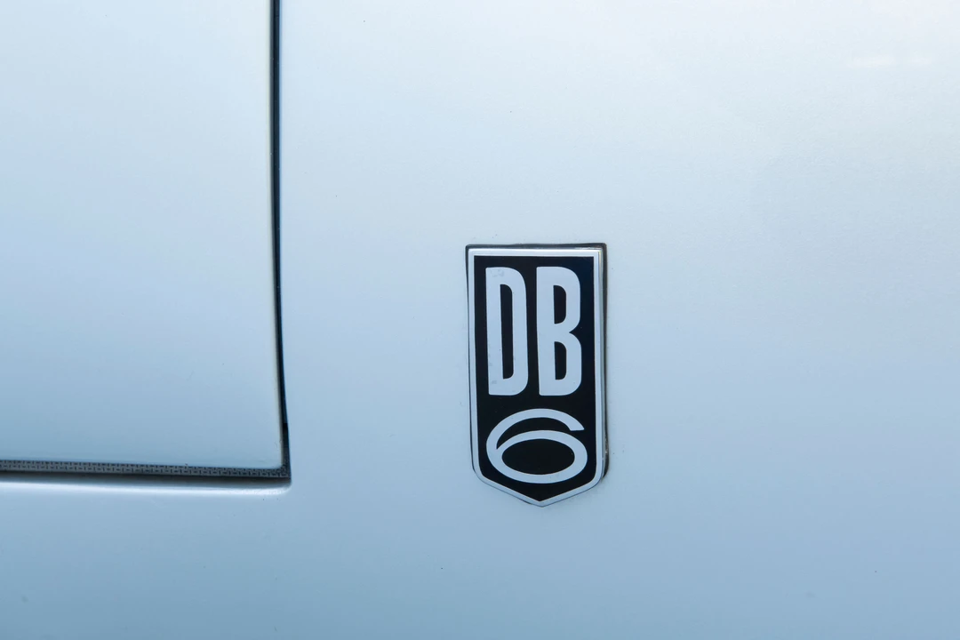1966 Aston Martin DB6 Vantage - Image 25 of 31