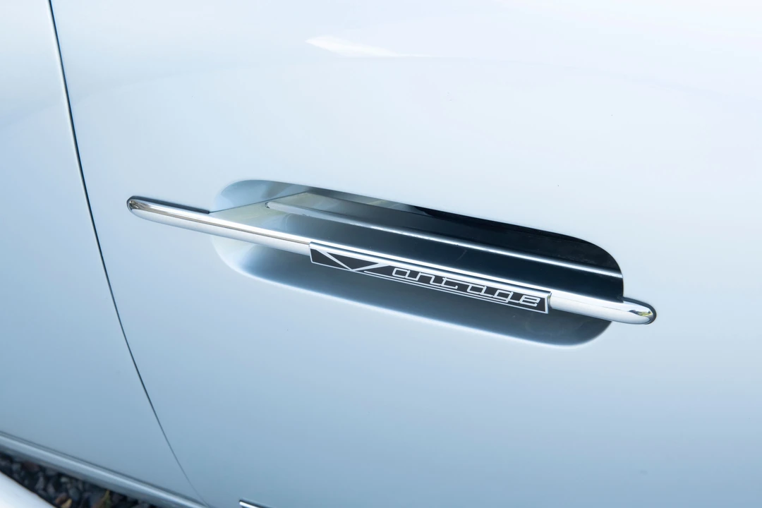 1966 Aston Martin DB6 Vantage - Image 26 of 31