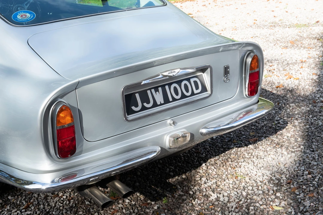 1966 Aston Martin DB6 Vantage - Image 8 of 31