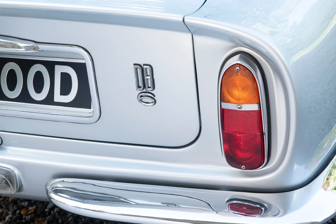 1966 Aston Martin DB6 Vantage - Image 28 of 31