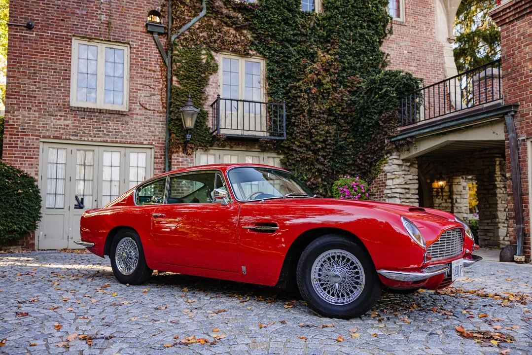 1966 Aston Martin DB6 Vantage - Image 18 of 31