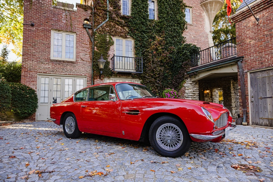 1966 Aston Martin DB6 Vantage - Image 19 of 31