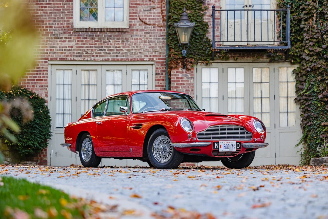 1966 Aston Martin DB6 Vantage - Image 11 of 31