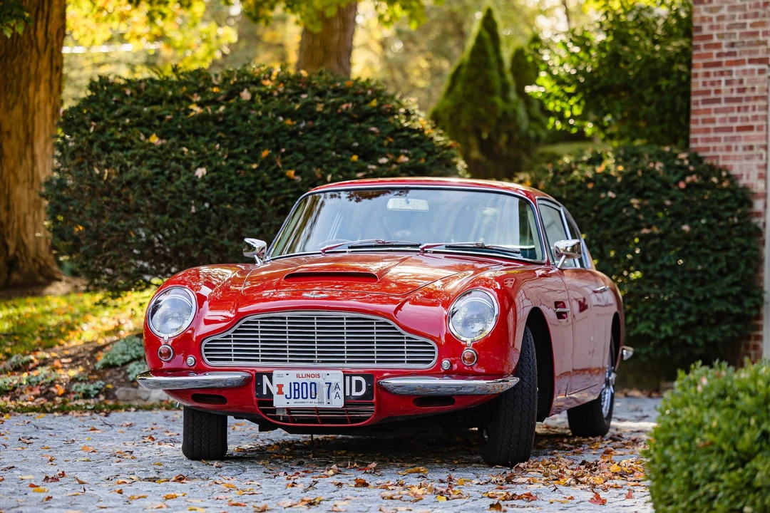 1966 Aston Martin DB6 Vantage - Image 13 of 31