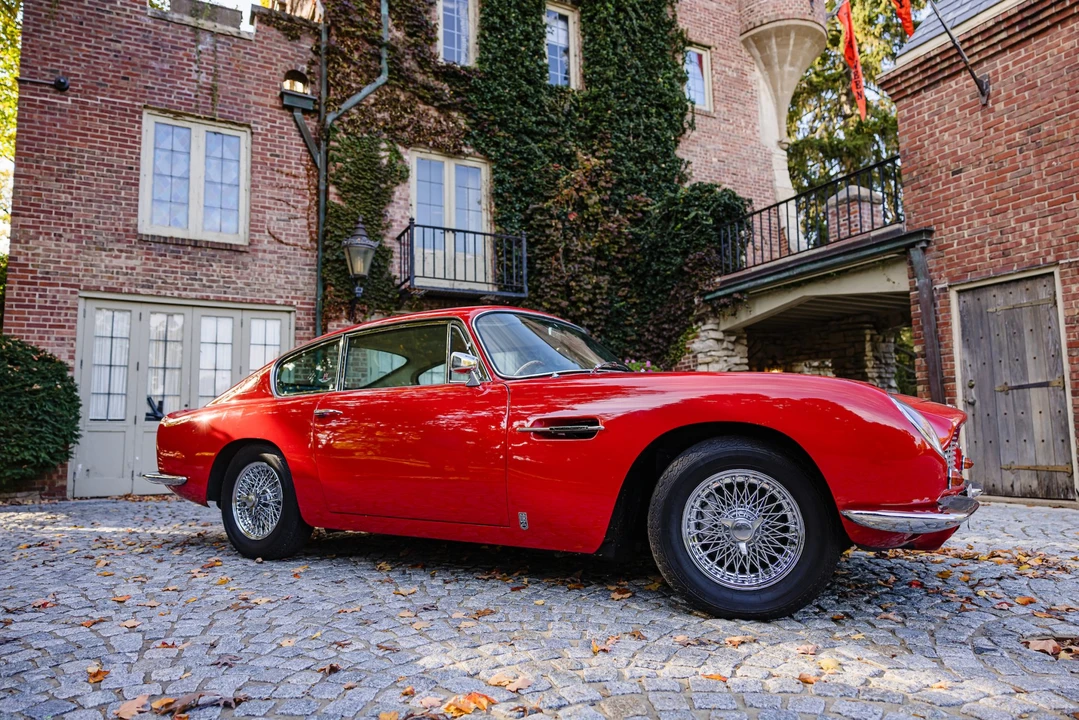1966 Aston Martin DB6 Vantage - Image 21 of 31