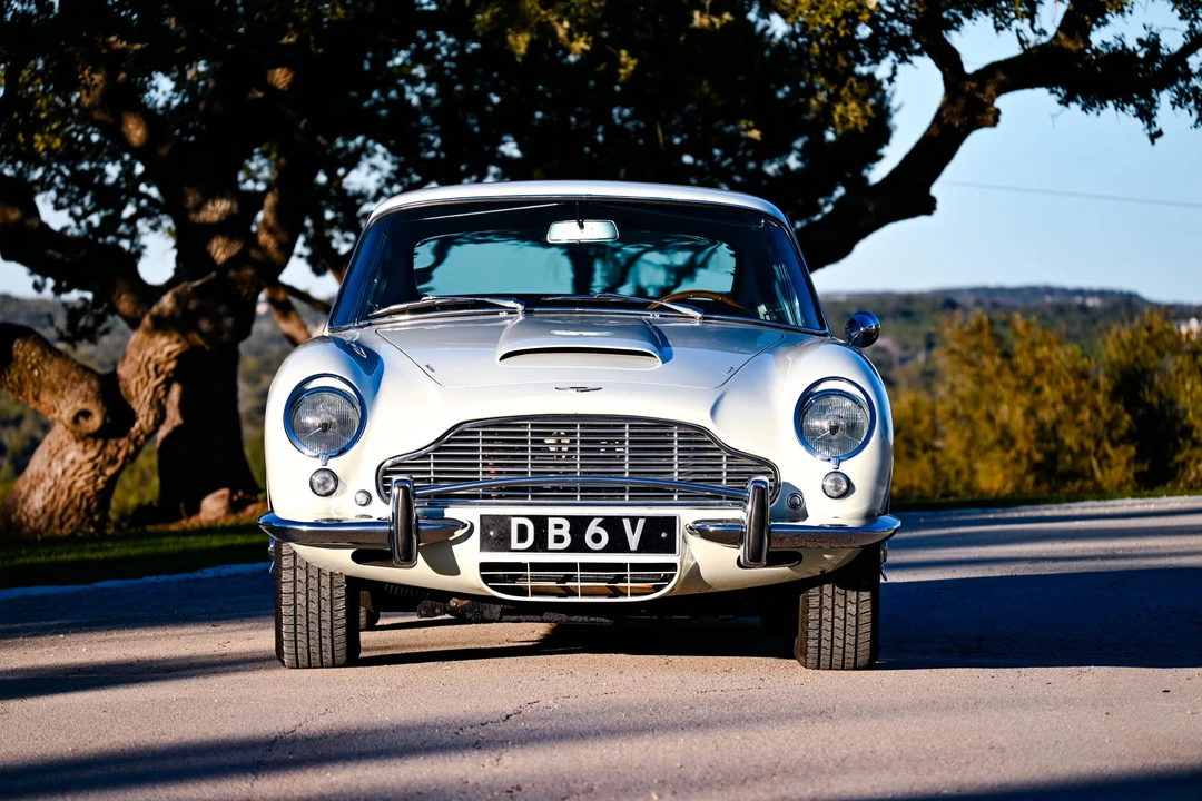 1966 Aston Martin DB6 Vantage - Image 7 of 31