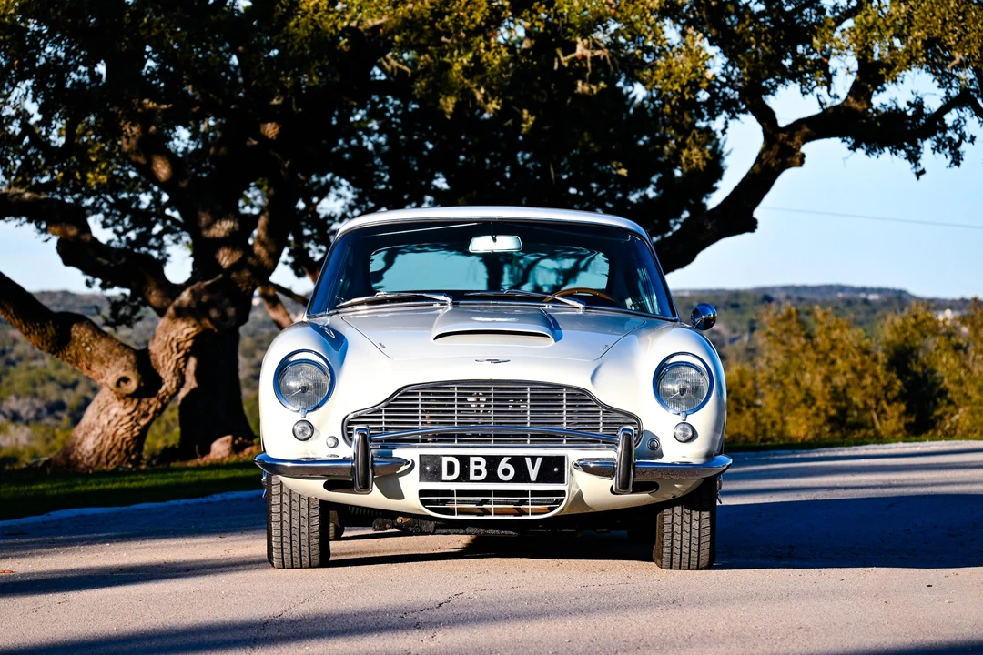 1966 Aston Martin DB6 Vantage - Image 6 of 31